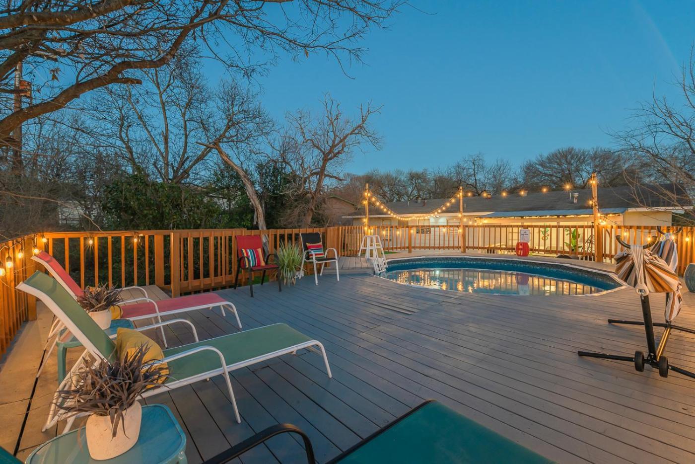 Game Room, Pool & Fire Pit At The Medical Center San Antonio Exterior foto