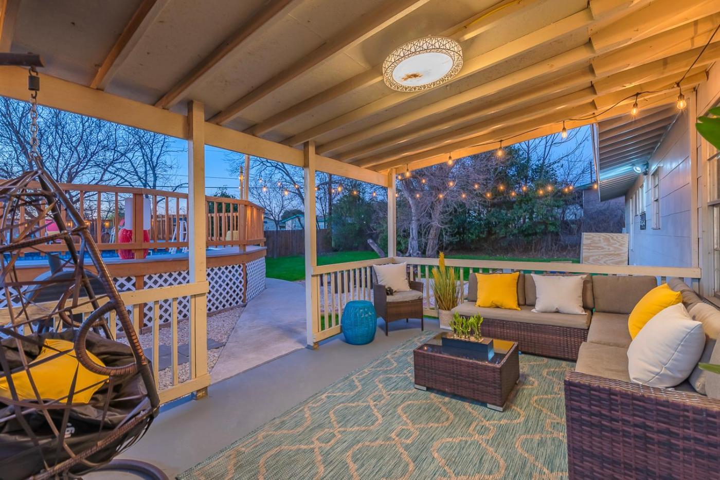 Game Room, Pool & Fire Pit At The Medical Center San Antonio Exterior foto